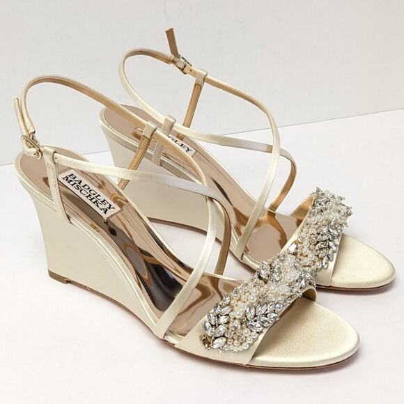 Badgley Mischka Shoes Badgley Mischka Clarisa Wedge Sandals